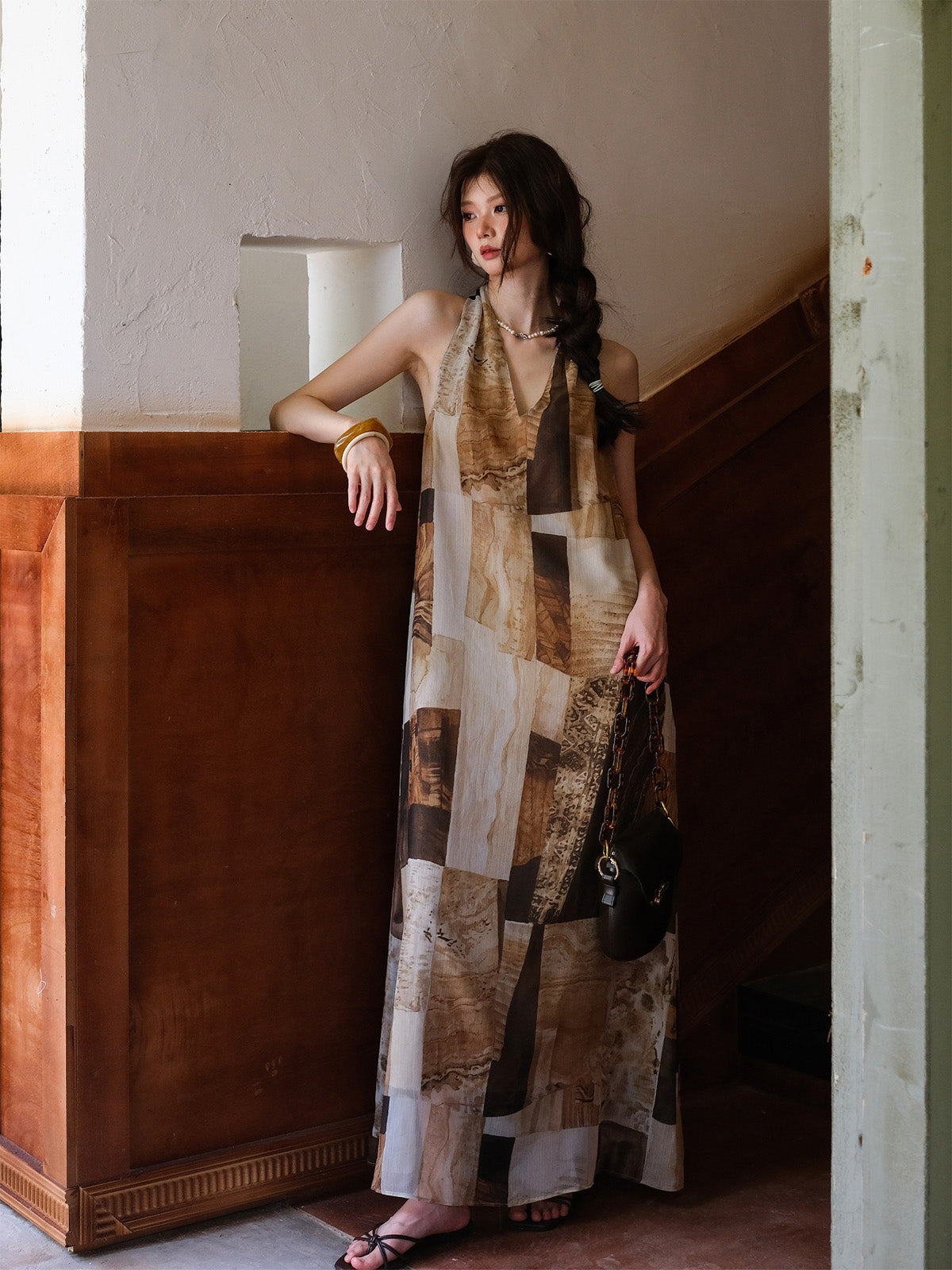 Brown Patchwork Halter Neck Pleated Sleeveless Dress