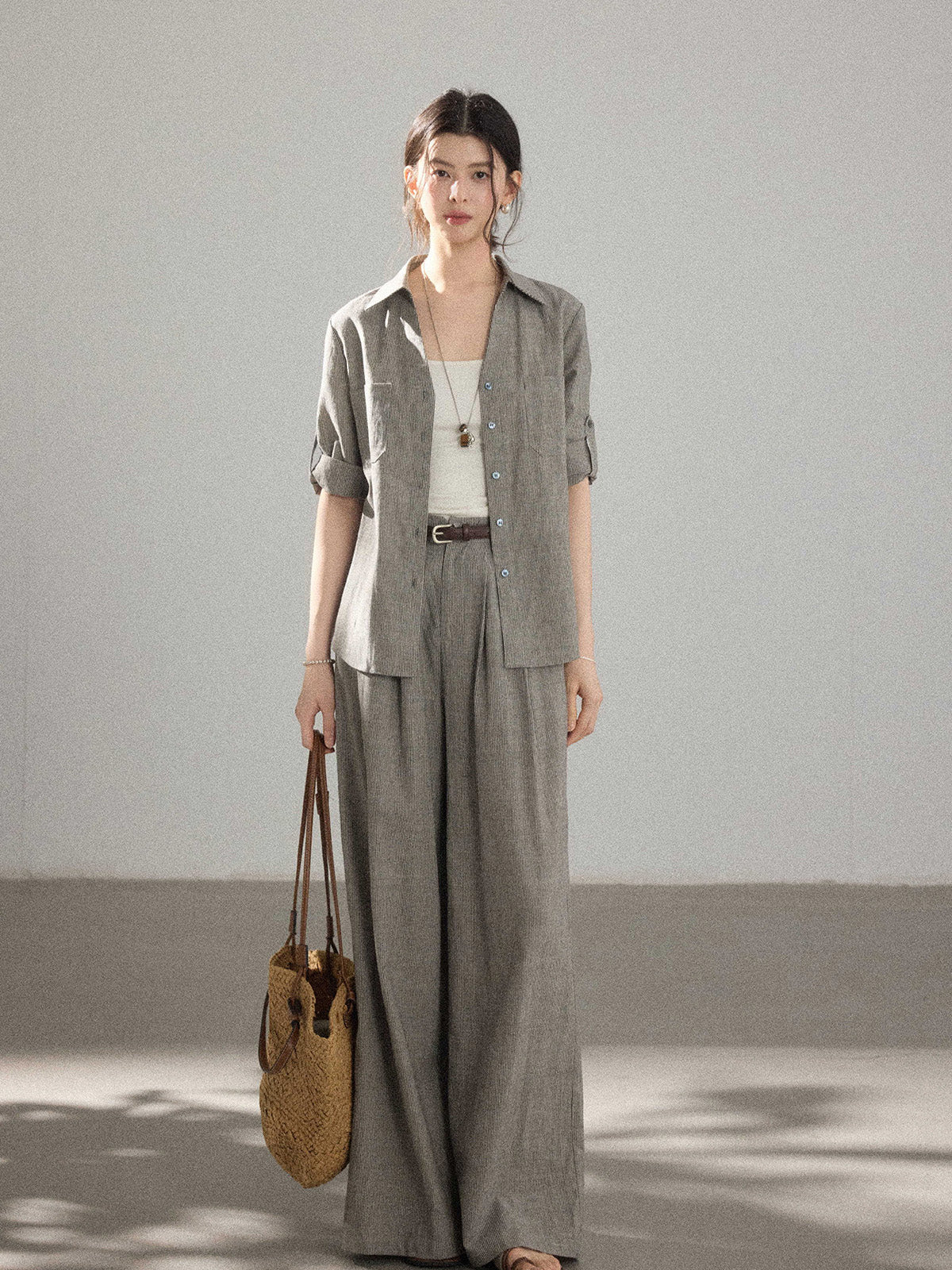 Grey Wide-leg Pants with High-rise and Pleated Front