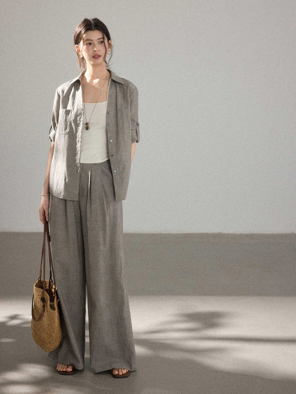 Grey Wide-leg Pants with High-rise and Pleated Front